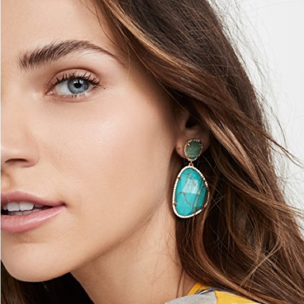 - Stella & Ruby la Hoya earrings
